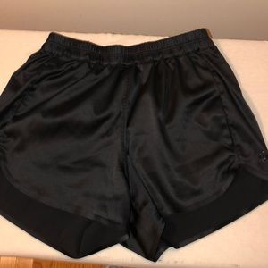 Lulu lemon shorts